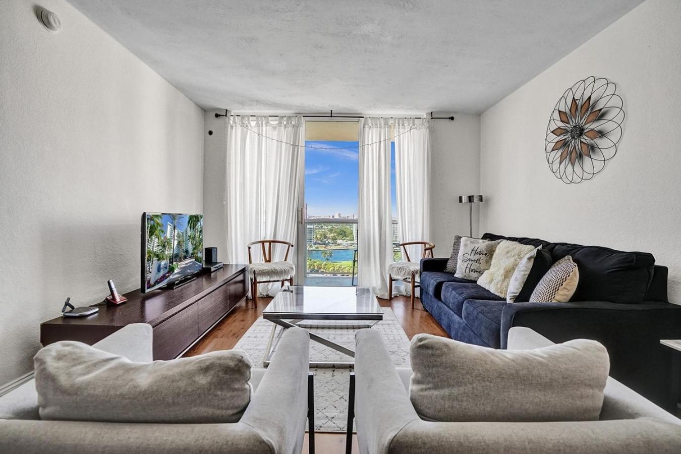 2Bd Condo Christmas Retreat Pool Beachside Χόλιγουντ Εξωτερικό φωτογραφία