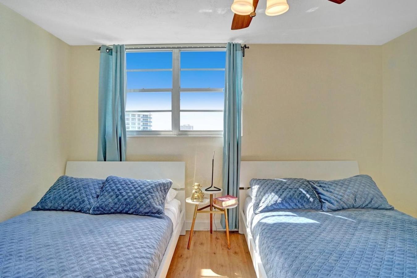 2Bd Condo Christmas Retreat Pool Beachside Χόλιγουντ Εξωτερικό φωτογραφία