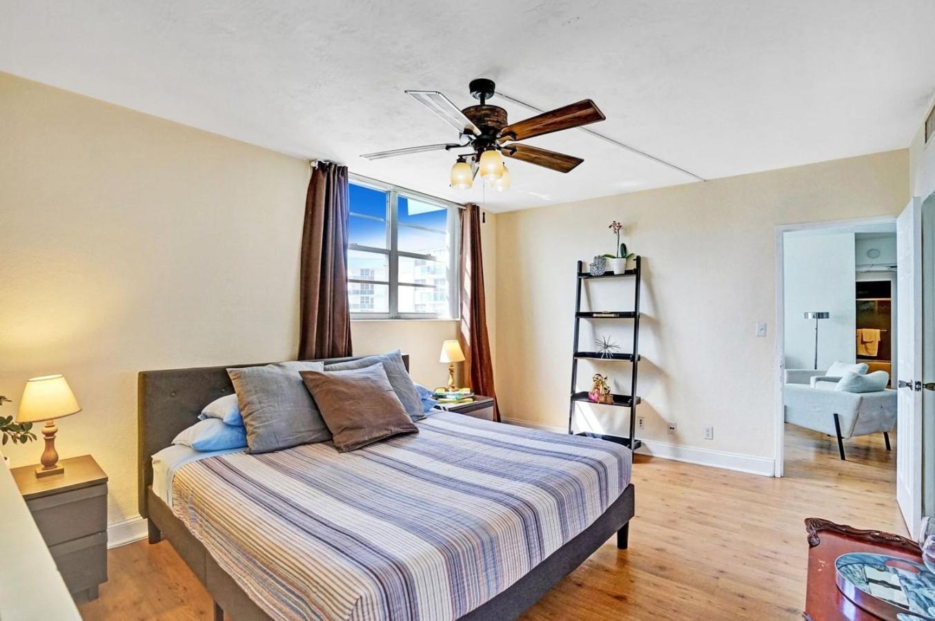 2Bd Condo Christmas Retreat Pool Beachside Χόλιγουντ Εξωτερικό φωτογραφία